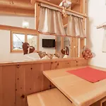 Nyaraló Ambiente By Interhome *